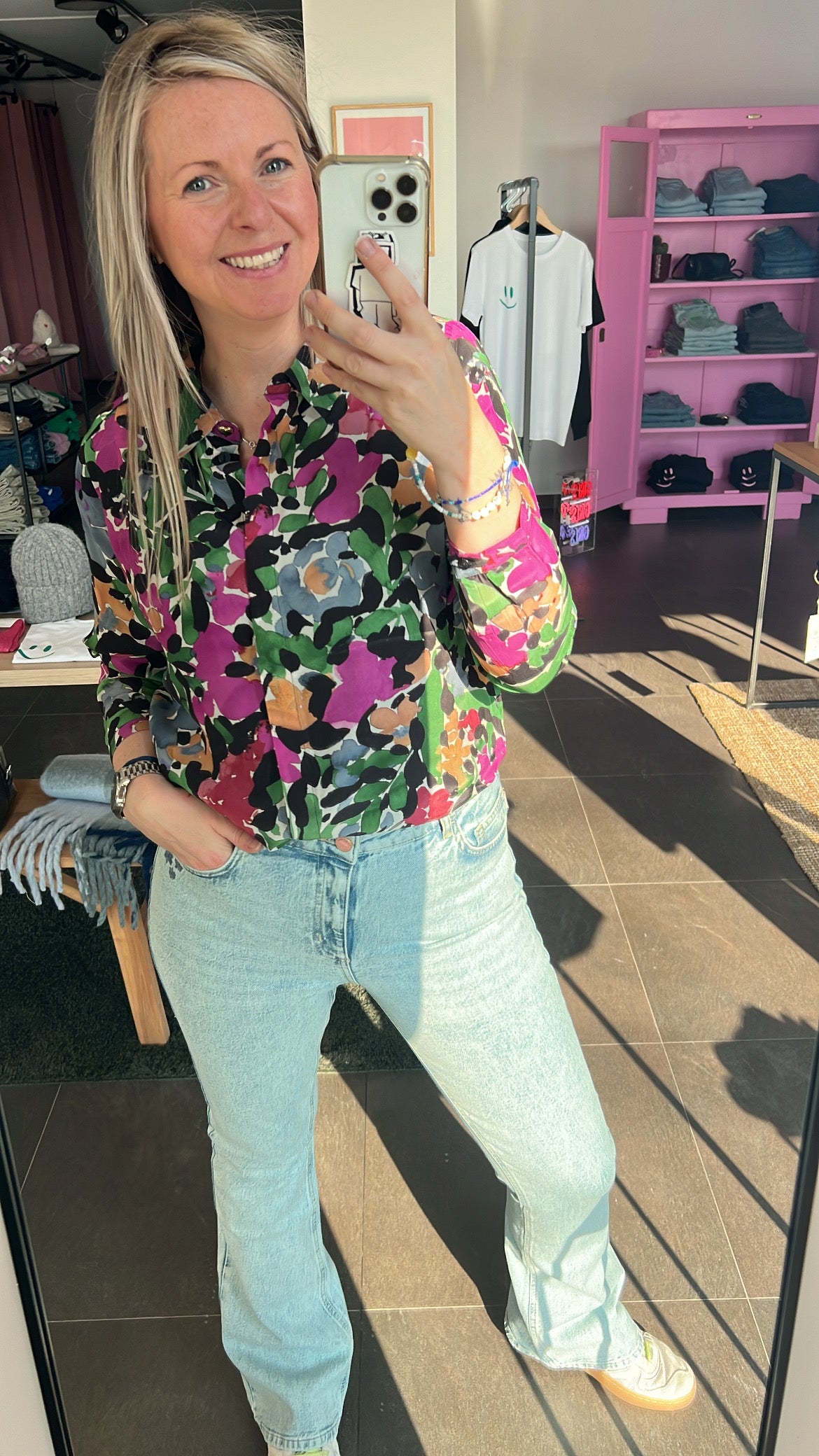 Eva Flare Jeans Light Blue Tinted