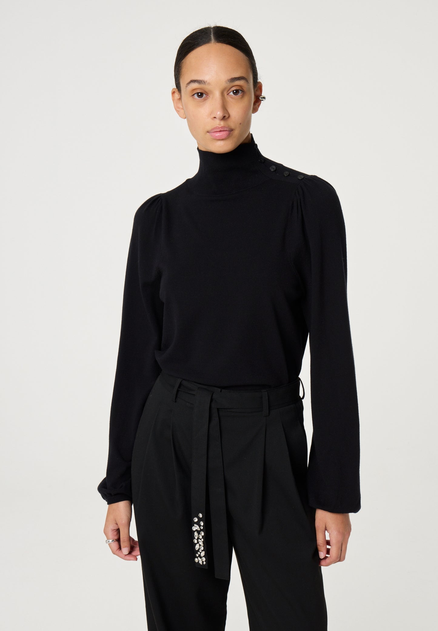 Molly Pullover Black