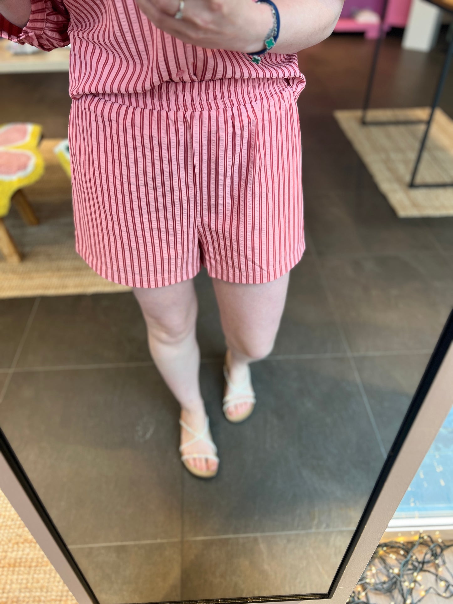 Short Belle