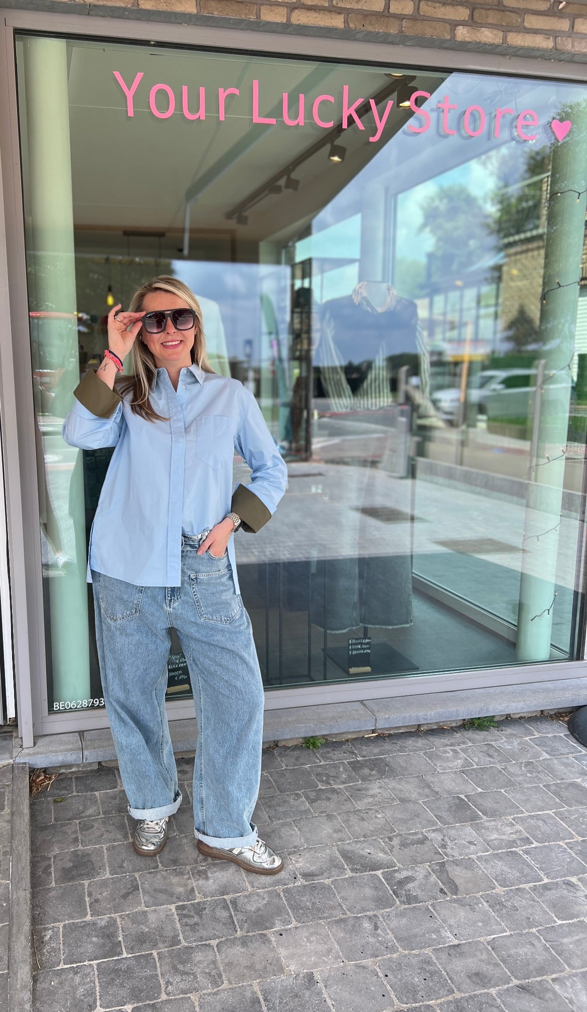 DonnaCC Fold Cuff Shirt