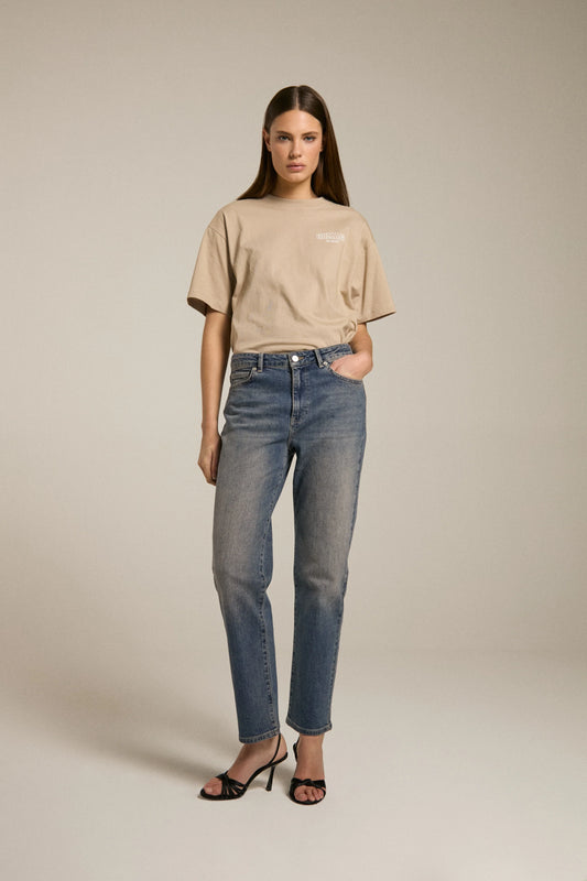 Jones Regular Straight Jeans