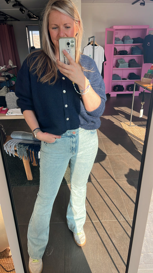 Eva Flare Jeans Light Blue Tinted
