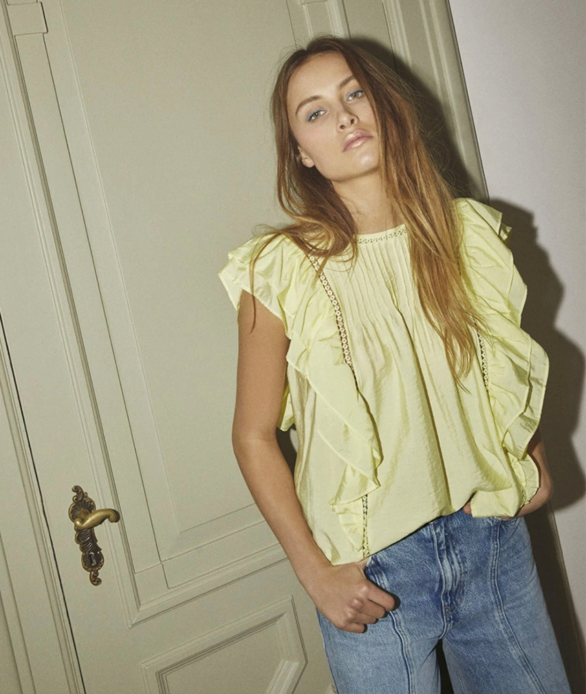 CallumCC Fril Pintuck Top