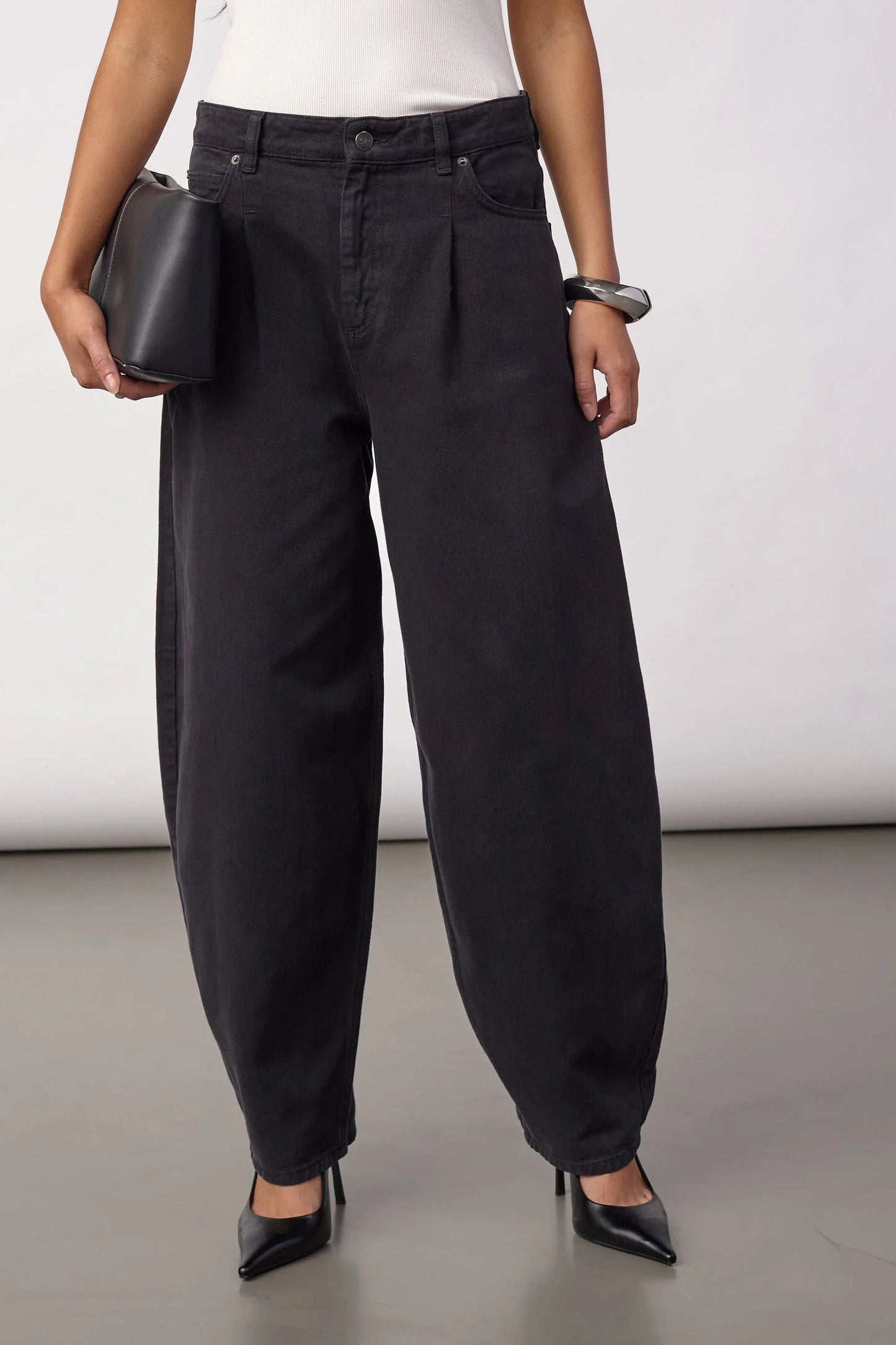 AkiraCC Barrel Pant