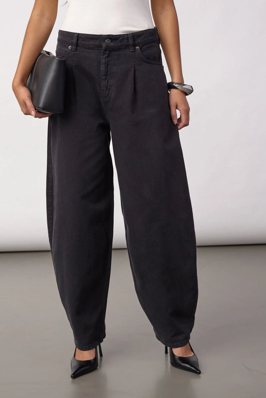 AkiraCC Barrel Pant