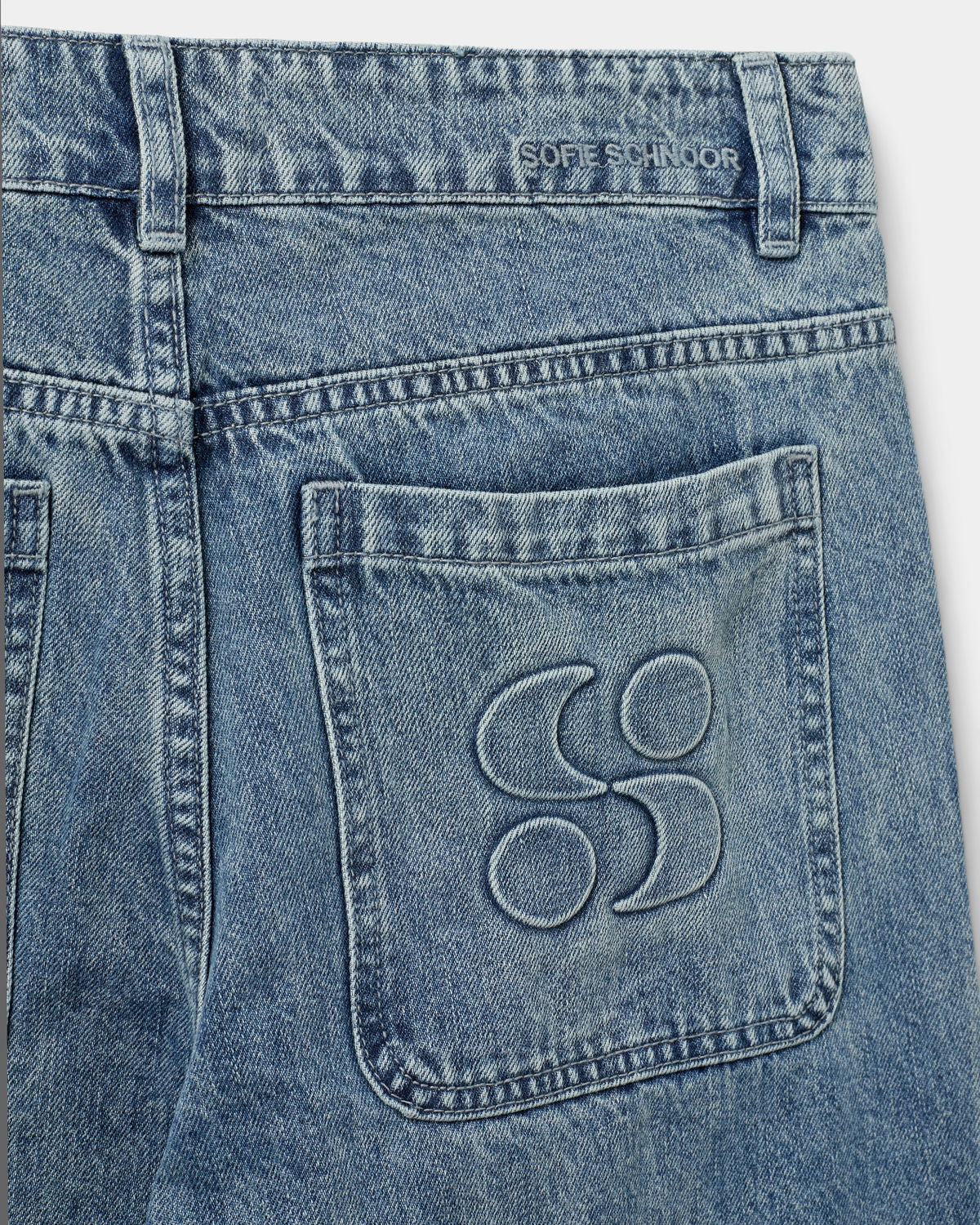 Jeans Iza met Logo
