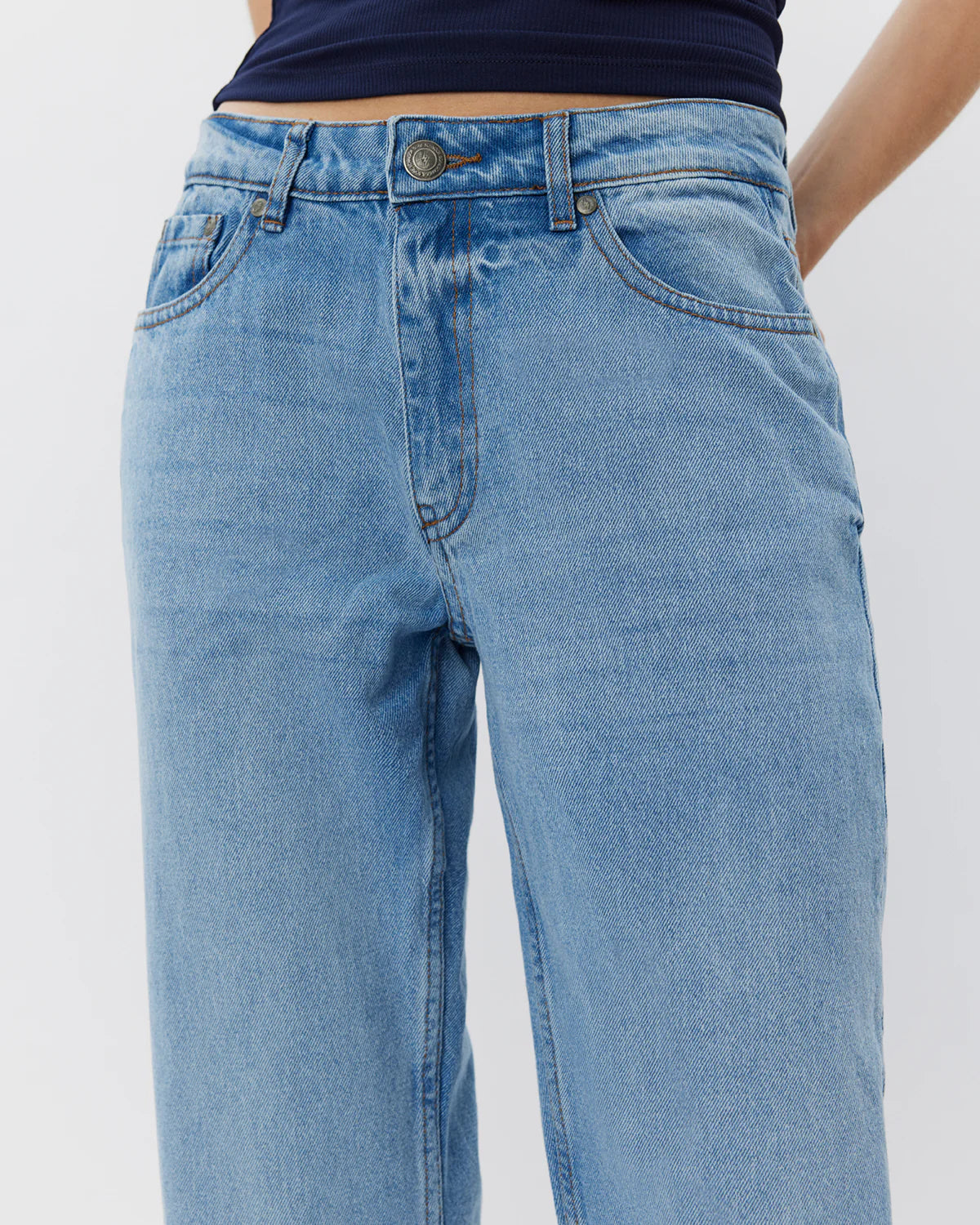 Melikasw Jeans