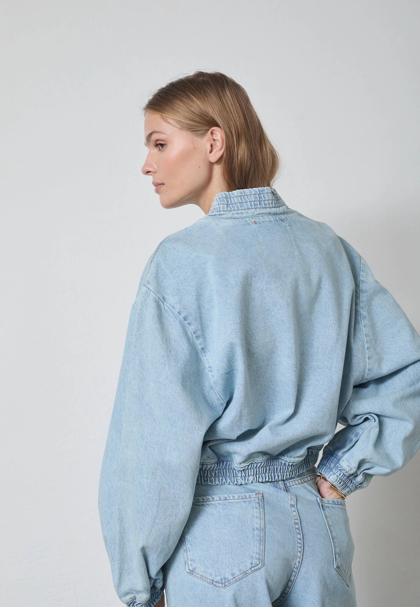 23-Pale Jeans Jacket