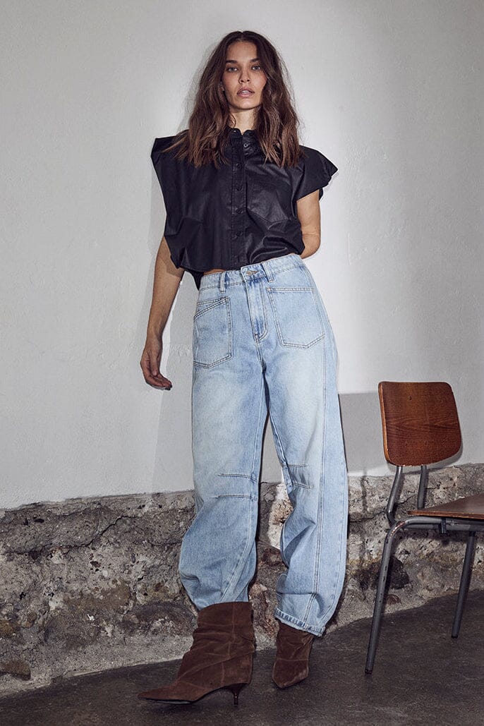 Barrel Front Pocket Jeans